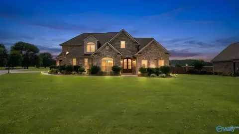 11 Tower St, Trinity, AL 35673 photo 6