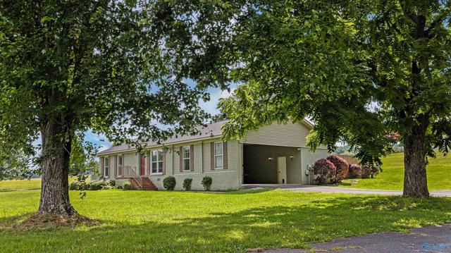 6602 Greenhill Blvd, Fort Payne, AL 35967