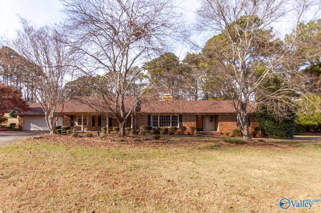 4104 Huntington Rd, Huntsville, AL 35802