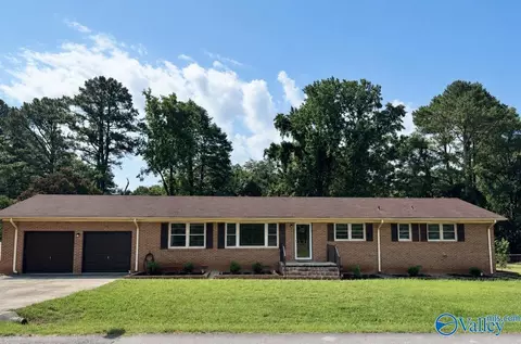 2103 Shannonhouse Rd, Huntsville, AL 35803