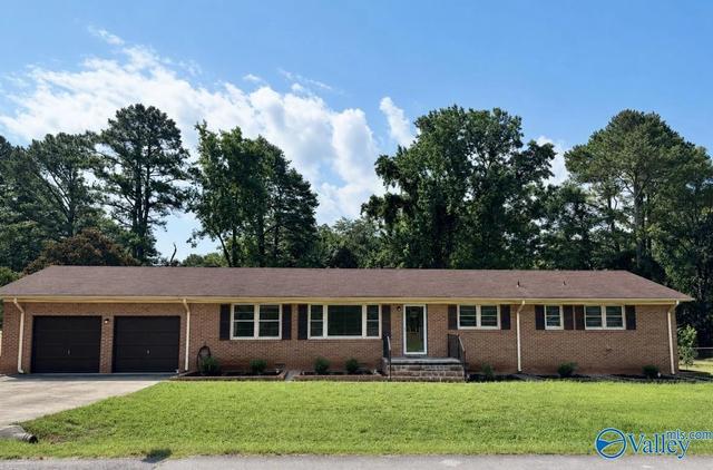 2103 Shannonhouse Rd, Huntsville, AL 35803