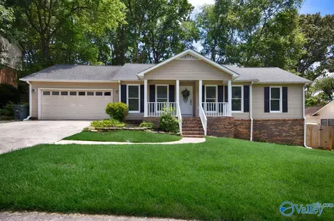 16016 Deaton Dr, Huntsville, AL 35803
