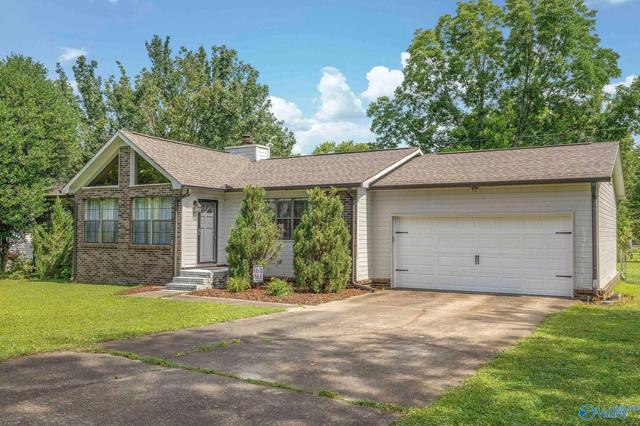 1137 6th Ave, Arab, AL 35016
