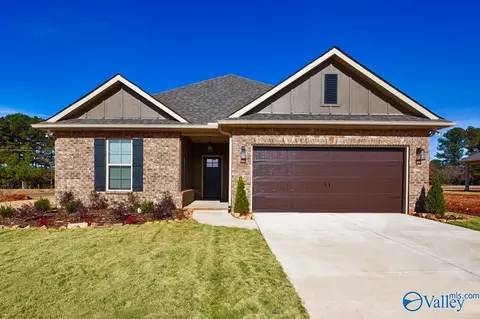 26117 Kennesaw Ridge Dr, Athens, AL 35613