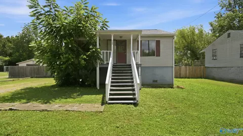 154 T E Mckinney Cir, Owens Cross Roads, AL 35763