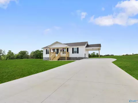 430 Cochran Ave, Albertville, AL 35951