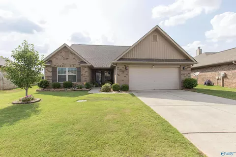 272 Fenrose Dr, Harvest, AL 35749