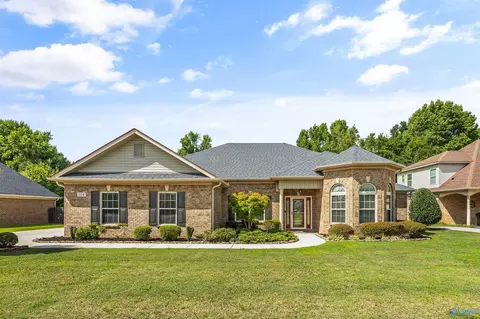 104 Twin Springs Dr, Harvest, AL 35749