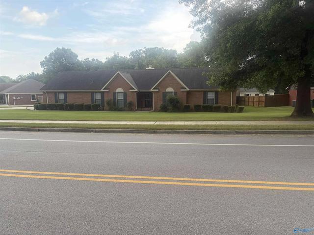 635 Highland Dr, Madison, AL 35758