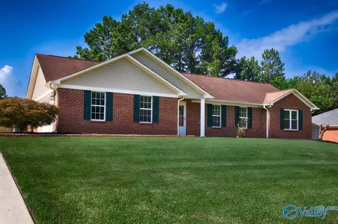 104 Zelkova Ct, Harvest, AL 35749
