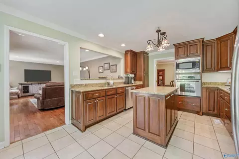 Kitchen - 407 Old Brompton Ln, Killen, AL 35645 photo 2 of 6