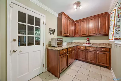 Kitchen - 407 Old Brompton Ln, Killen, AL 35645 photo 5 of 6