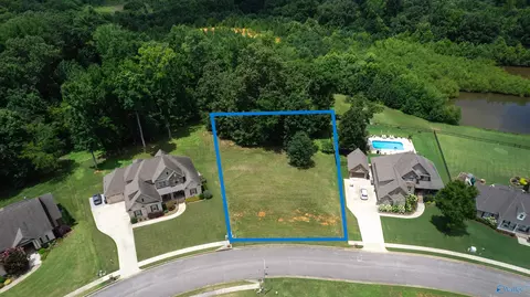 139 Keystone Dr, Meridianville, AL 35759