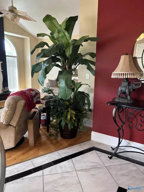 Entry Way - 4831 Highway 71, Dutton, AL 35744 photo 4 of 8