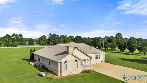 Exterior - 4831 Highway 71, Dutton, AL 35744 photo 2 of 7