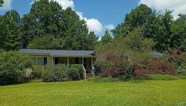 590 Blanton Rd, Gadsden, AL 35904