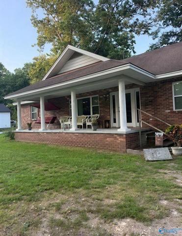 244 S Church St, Boaz, AL 35957
