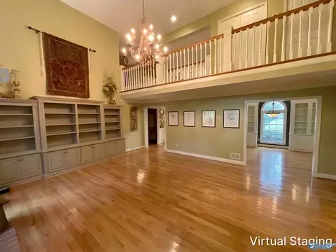 Living - 1859 Martha Ln, Arab, AL 35016 photo 4 of 5