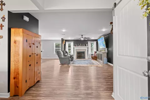 Entry Way - 6677 County Road 19, Section, AL 35771 photo 1 of 8
