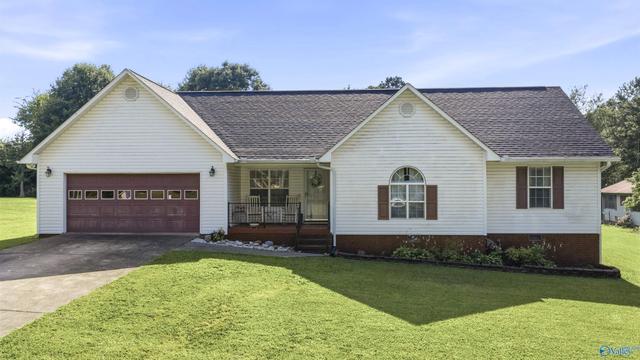 109 Lynn Cir, Crossville, AL 35962