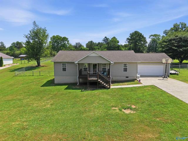 20 Sidney Dr, Scottsboro, AL 35769
