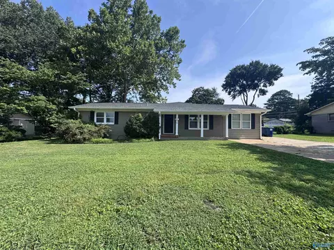 204 Westchester Ave, Huntsville, AL 35801