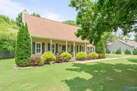 120 Patra Dr, Madison, AL 35758