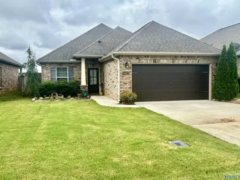27340 Dieken Dr, Athens, AL 35613