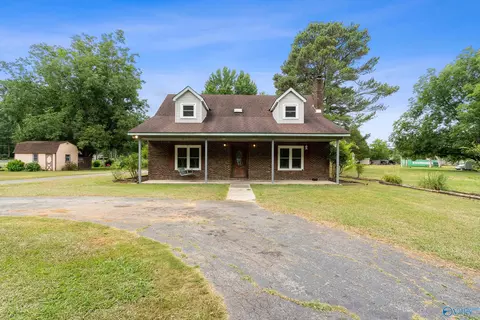 65 Old Somerville Rd, Decatur, AL 35603