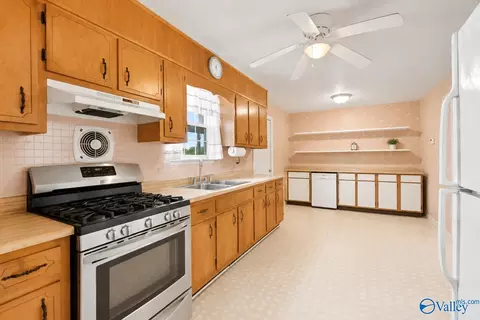 2083 County Road 66, Section, AL 35771 photo 10