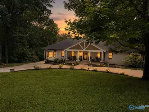 1216 Deborah Dr, Huntsville, AL 35801