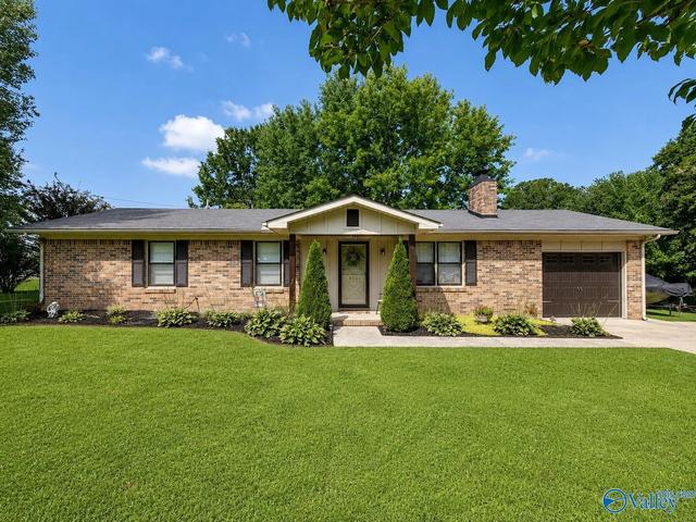 16601 Greer St, Athens, AL 35611