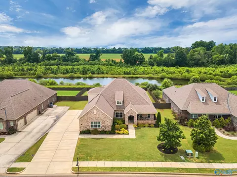 139 Bowdock Dr, Madison, AL 35756