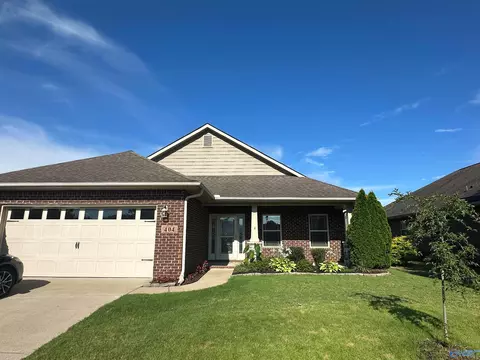 404 SW Mossyleaf Dr, Huntsville, AL 35824