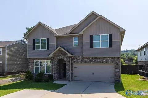 10301 Drymen St, Huntsville, AL 35803