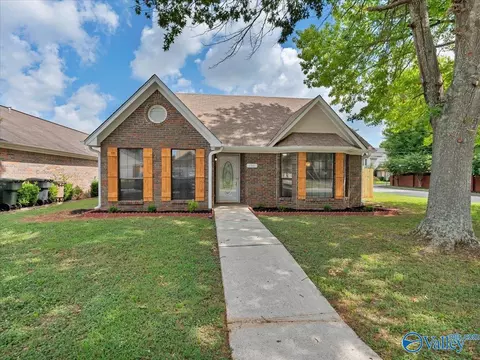 2501 Jarvis St, Decatur, AL 35603