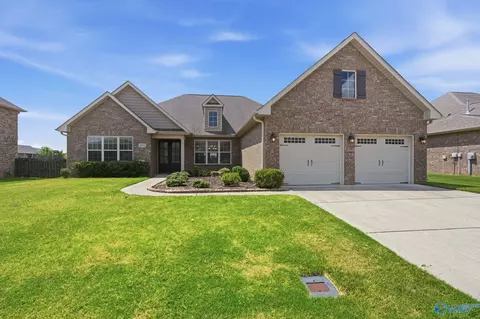 2109 Milk Run Trl, Huntsville, AL 35803