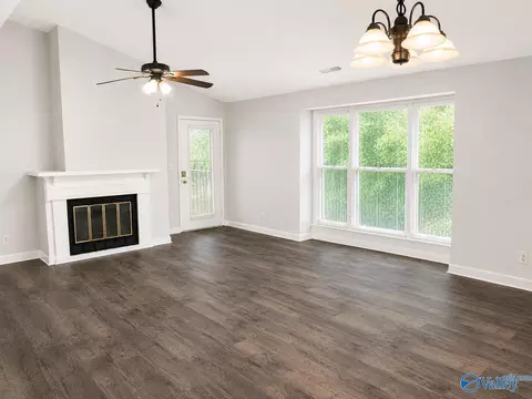 4964 Seven Pines Cir #4964, Huntsville, AL 35816
