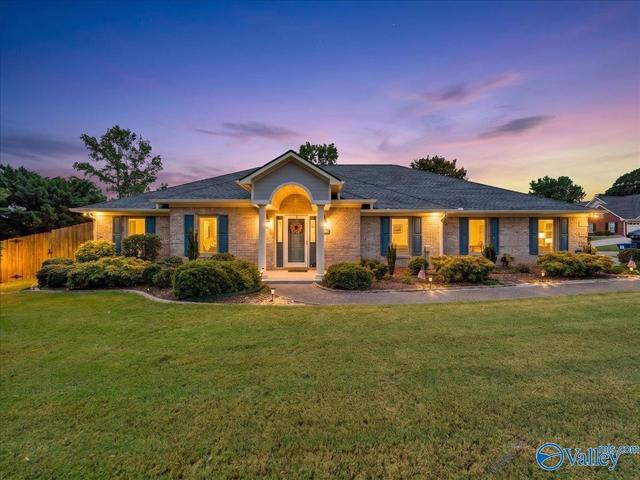126 Mossy Spring Trl, Madison, AL 35757
