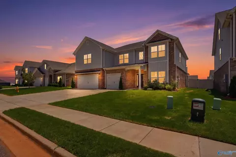 144 Chesire Cove Ln, New Market, AL 35761