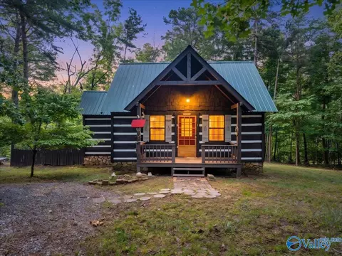 68 Road 9082, Mentone, AL 35984