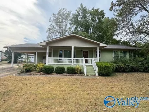 108 Hammons St, Athens, AL 35611