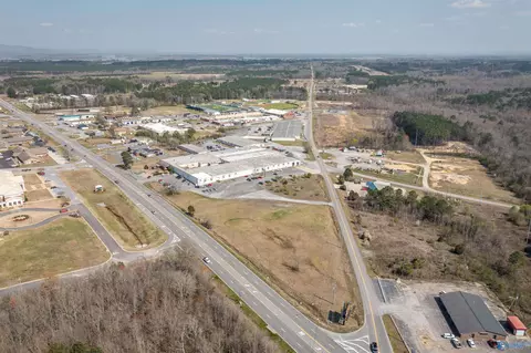 798 Cedar Bluff Rd, Centre, AL 35960 photo 1
