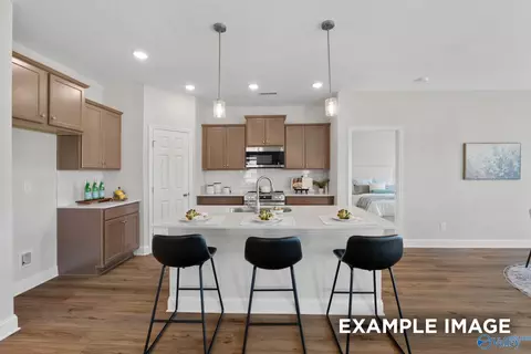 134 Bella May Ln, New Market, AL 35761