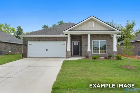 136 Bella May Ln, New Market, AL 35761