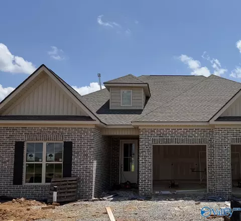 31 Belle Park Ln, Huntsville, AL 35803