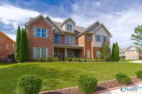 101 Rains Dr, Madison, AL 35756