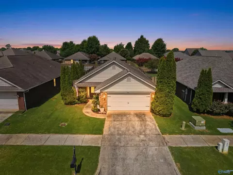 718 Willow Shoals Dr, Madison, AL 35756
