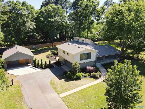 2105 Woodland St, Decatur, AL 35601