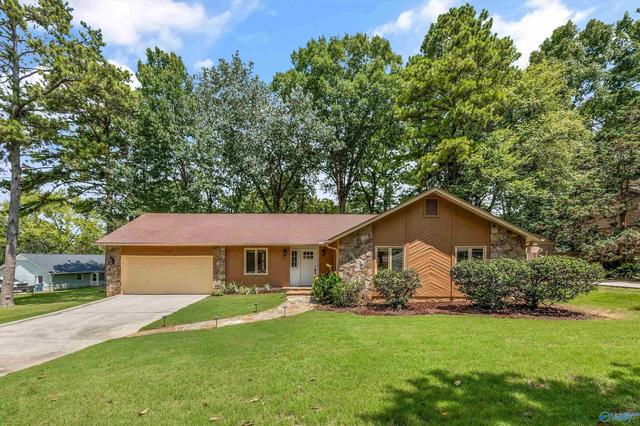 1307 Aldridge Dr, Huntsville, AL 35803
